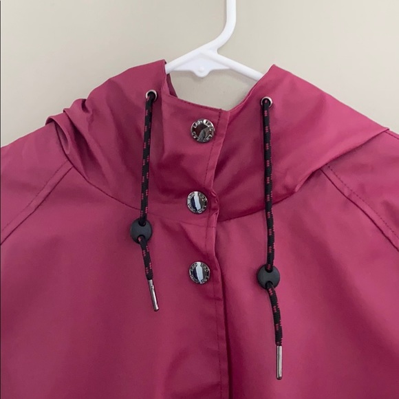 Laundry by Design Rainjacket - Picture 4 of 6